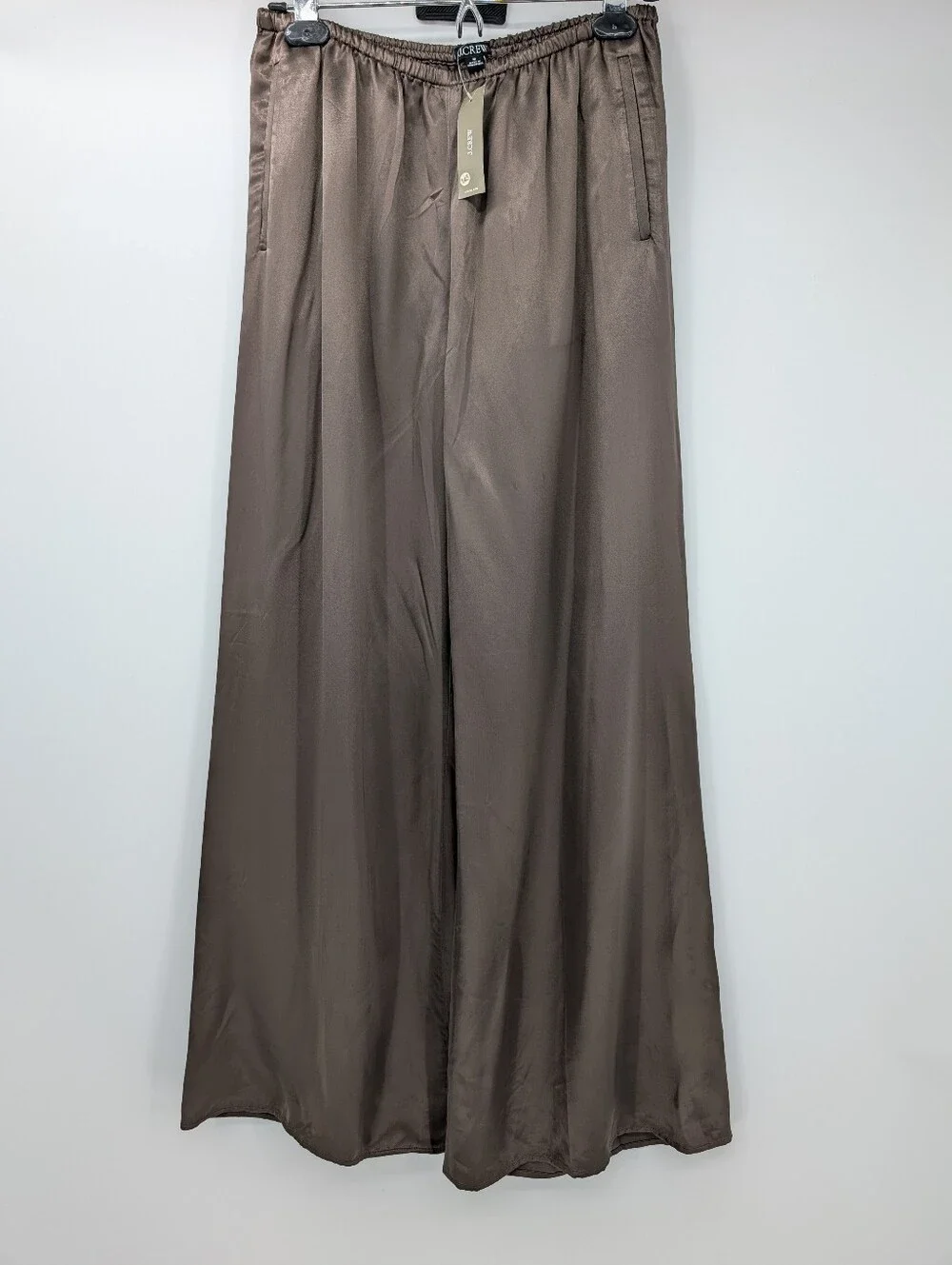 J Crew Petite Cosmo pant in luster charmeuse CN714 Size M Smoky Wood NWT